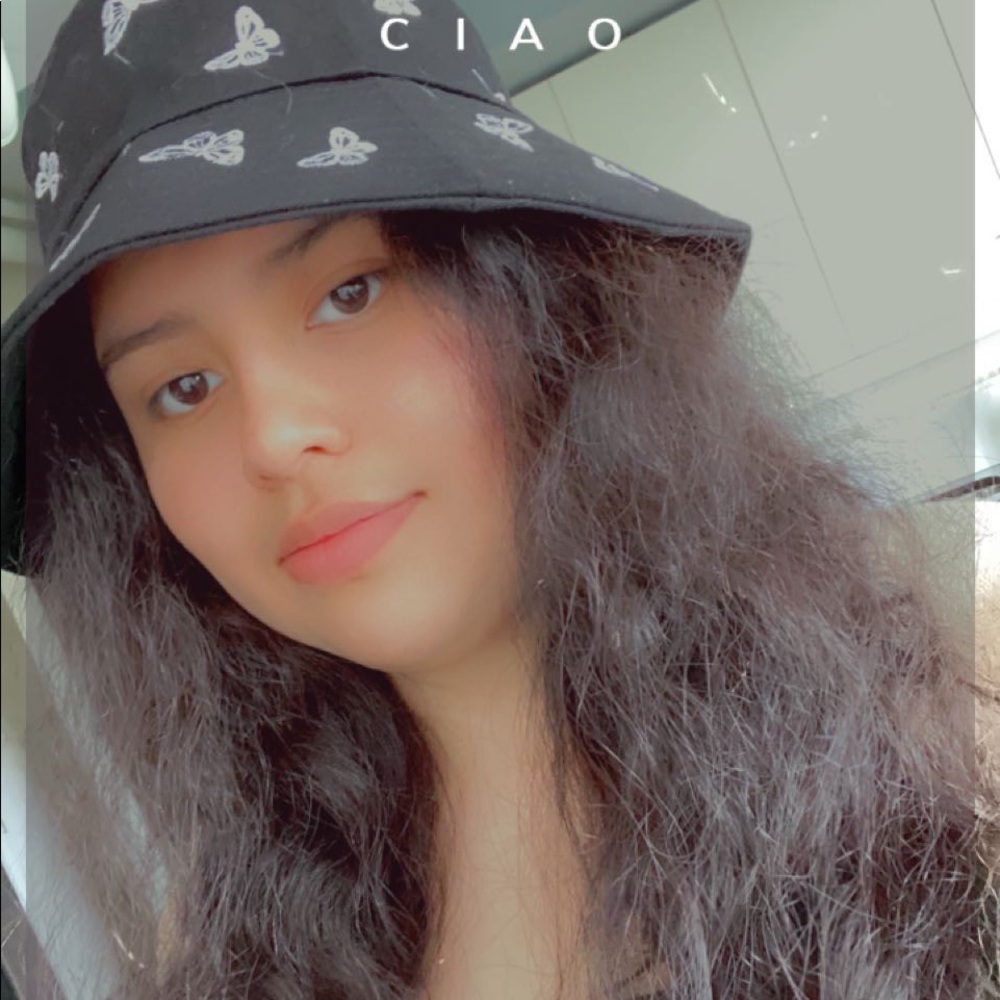 Meet your Posher, Ashley